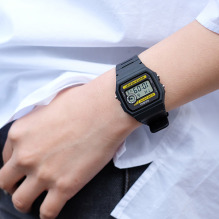 Đồng hồ Casio đeo tay Casio huyền thoại thời trang Q105